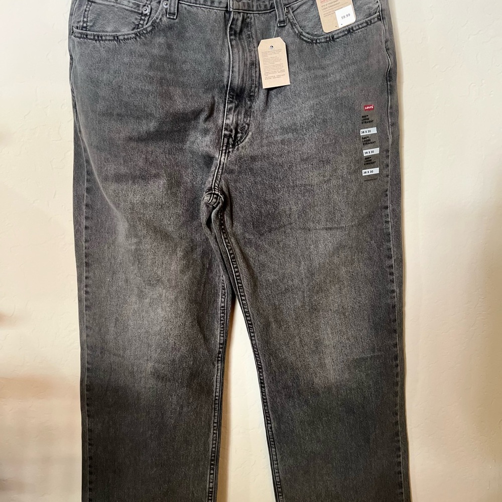 Levi's Men's Dark Gray Relaxed Jeans